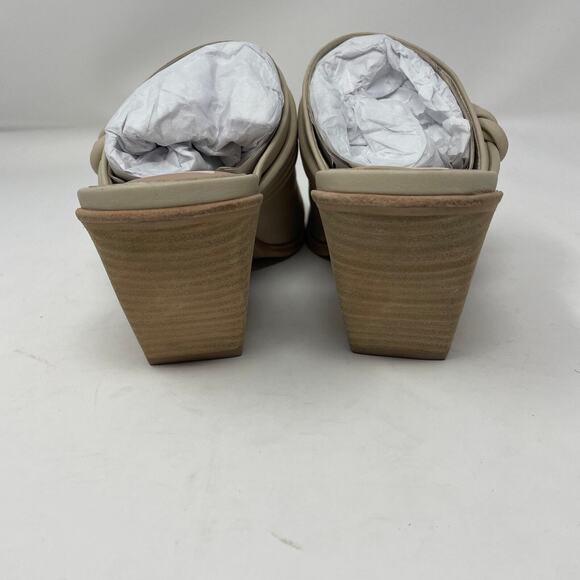 Dolce Vita Sita Mules 7.5 Sand Nubuck Pointed Toe Block Heel Leather Slip On NEW - Picture 8 of 8